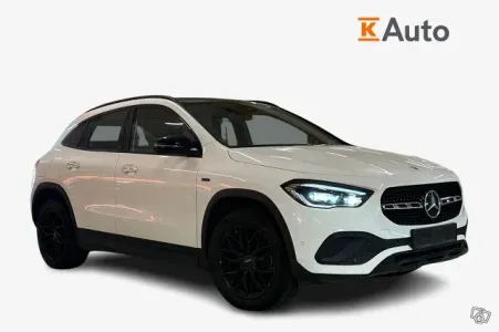 Mercedes-Benz GLA 250 250 e A Business Edition * Multibeam-LED / Burmester / Koukku / Muistipenkit / Panorama *